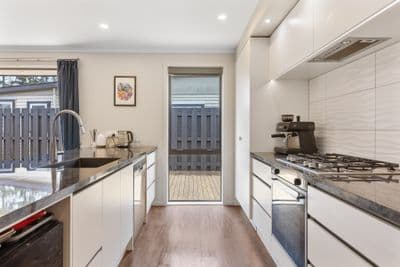 8A Cutfield Street, Inglewood, New Plymouth, Taranaki | Tall Poppy 