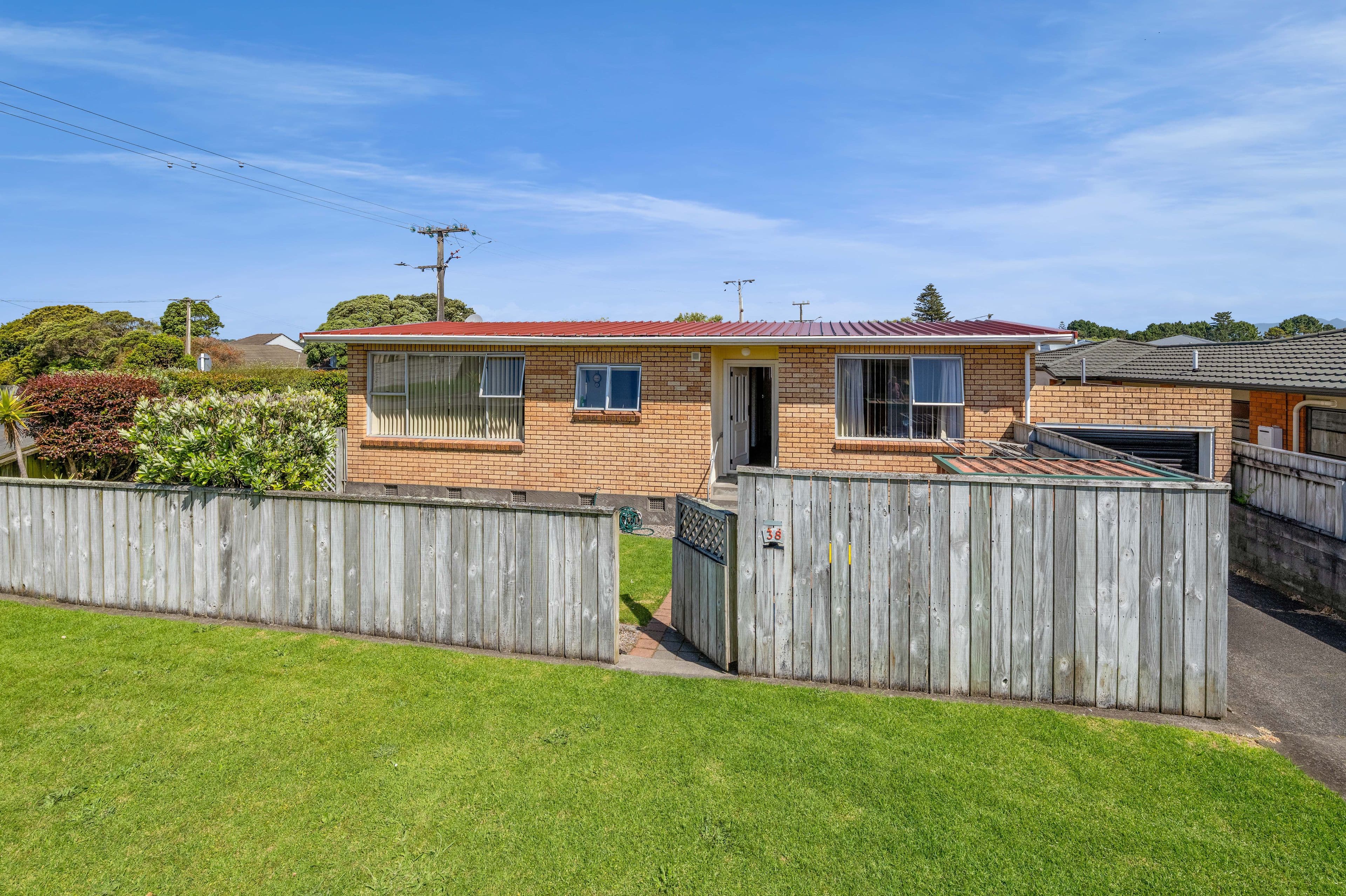 38 Clemow Road, Fitzroy, New Plymouth, Taranaki | Tall Poppy 