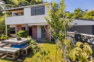 33 Beaumont Crescent, Frankleigh Park, New Plymouth, Taranaki | Tall Poppy 