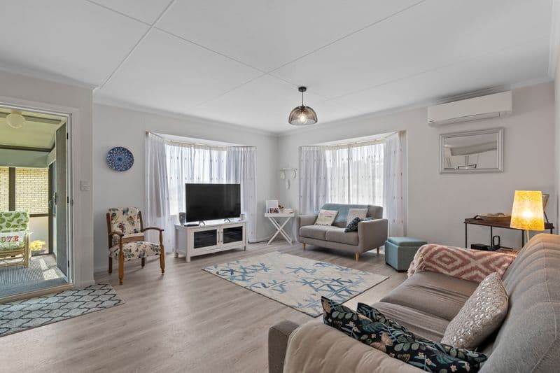 Flat 1/4A Renown Place, Spotswood, New Plymouth, Taranaki | Tall Poppy 