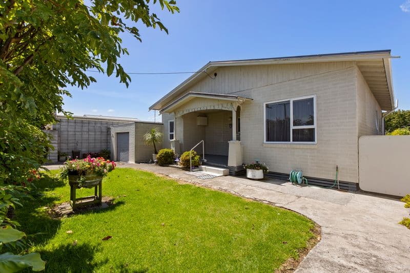 29 Newton Street, Fitzroy, New Plymouth, Taranaki | Tall Poppy 