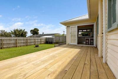 130 Seaview Road, Westown, New Plymouth, Taranaki | Tall Poppy 