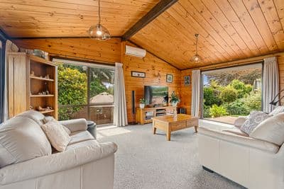 103B Barrett Road, Whalers Gate, New Plymouth, Taranaki | Tall Poppy 