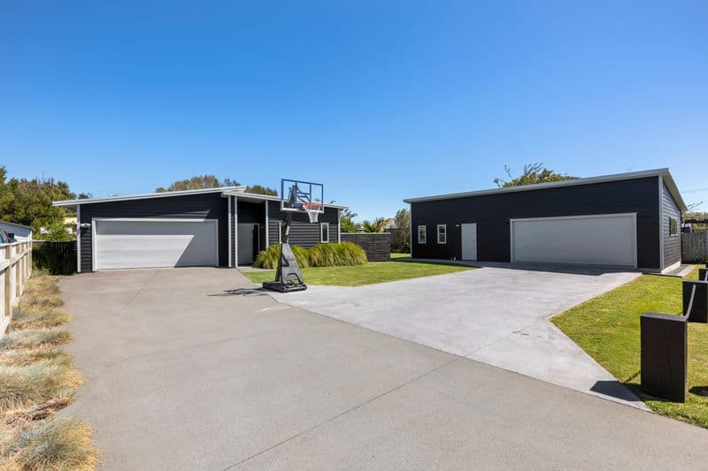 518a Manutahi Road, Lepperton, New Plymouth, Taranaki | Tall Poppy 
