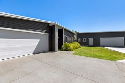 518a Manutahi Road, Lepperton, New Plymouth, Taranaki | Tall Poppy 