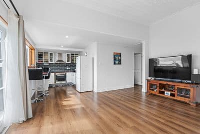 7 Cutfield Street, Inglewood, New Plymouth, Taranaki | Tall Poppy 