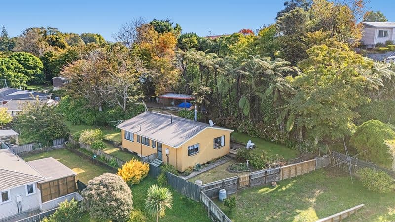 24A Kenmore Street, Westown, New Plymouth, Taranaki | Tall Poppy 