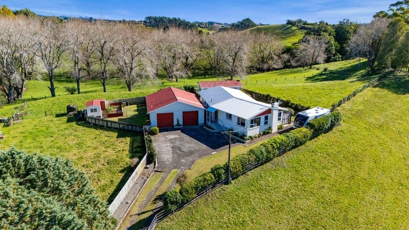 558 Mangorei Road, Mangorei, New Plymouth, Taranaki | Tall Poppy 