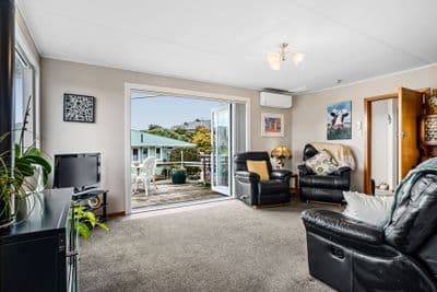 6 Eton Place, Spotswood, New Plymouth, Taranaki | Tall Poppy 