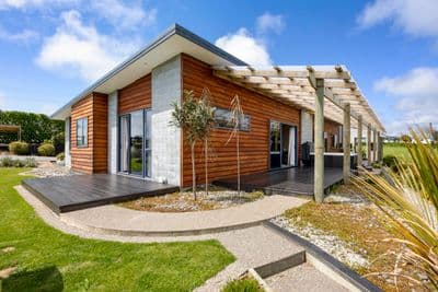 198 Ngatimaru Road, Tikorangi, New Plymouth, Taranaki | Tall Poppy 