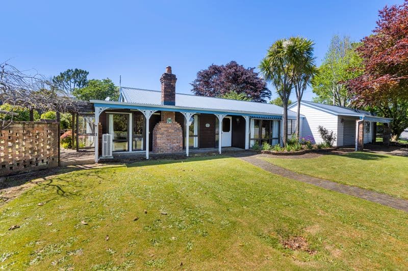 295 Mangorei Road, Merrilands, New Plymouth, Taranaki | Tall Poppy 