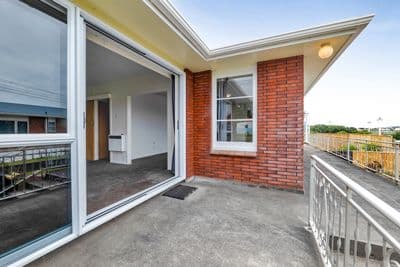 116 Frankley Road, Frankleigh Park, New Plymouth, Taranaki | Tall Poppy 