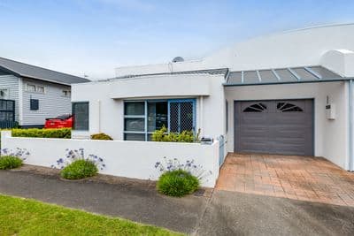 15A Bulteel Street, New Plymouth City Surrounds, New Plymouth, Taranaki | Tall Poppy 