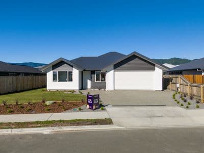 3 Hanworth Road, Richmond , Tasman, Nelson | Tall Poppy 