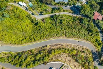 2 City Heights, Maitai, Nelson, Nelson | Tall Poppy 