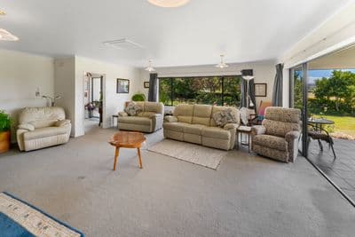 19 Jeffries Road, Brightwater, Tasman, Nelson | Tall Poppy 