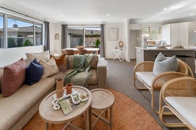47 Kendall View, Stoke, Nelson, Nelson | Tall Poppy 