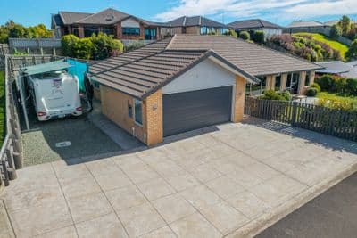 77 Chelsea Avenue, Richmond , Tasman, Nelson | Tall Poppy 