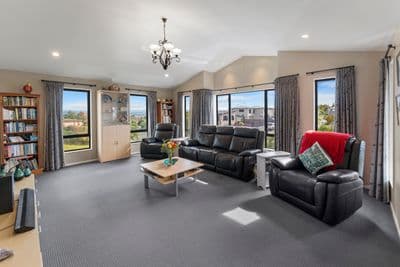 76 Chelsea Avenue, Richmond , Tasman, Nelson | Tall Poppy 