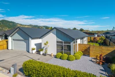 106 Bateup Road, Richmond , Tasman, Nelson | Tall Poppy 
