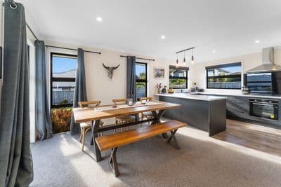 40 Katania Heights, Brightwater, Tasman, Nelson | Tall Poppy 