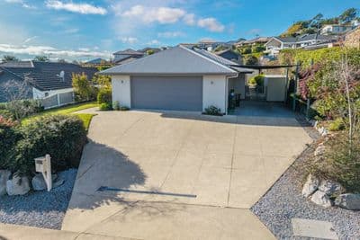 92 Washbourn Drive, Richmond , Tasman, Nelson | Tall Poppy 