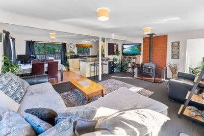 9 Anslow Place, Wakefield, Tasman, Nelson | Tall Poppy 