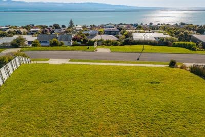 7 McConnell Place, Marybank, Nelson, Nelson | Tall Poppy 