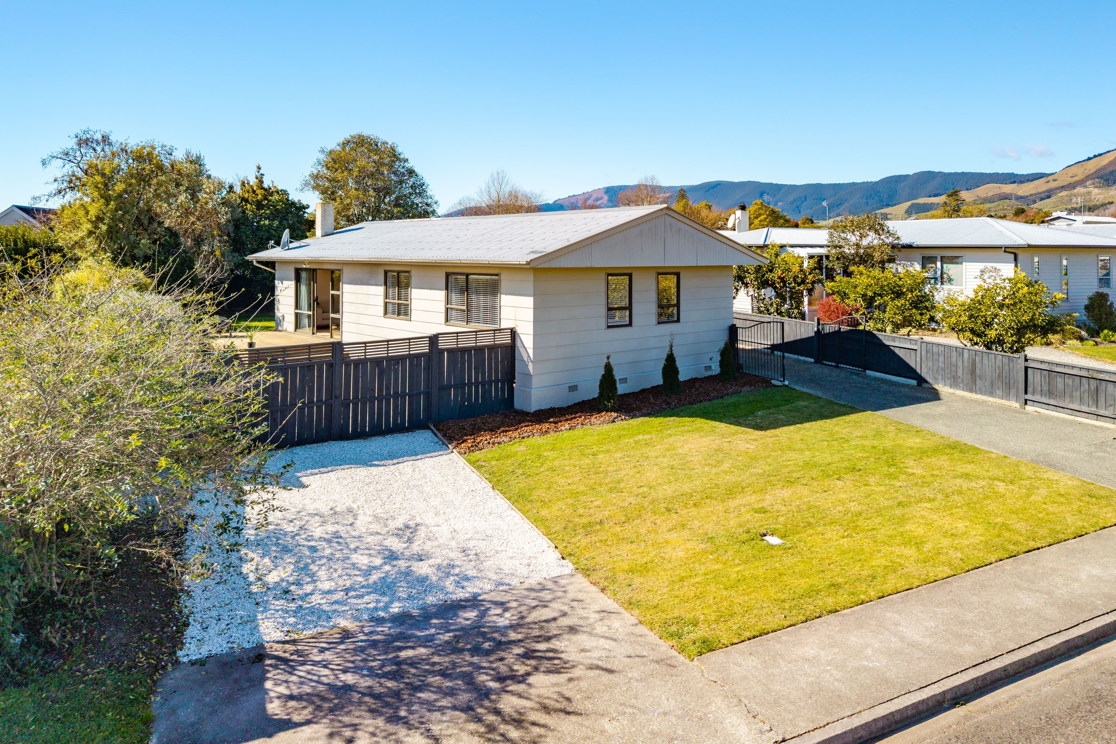 35 King Street, Richmond , Tasman, Nelson | Tall Poppy 
