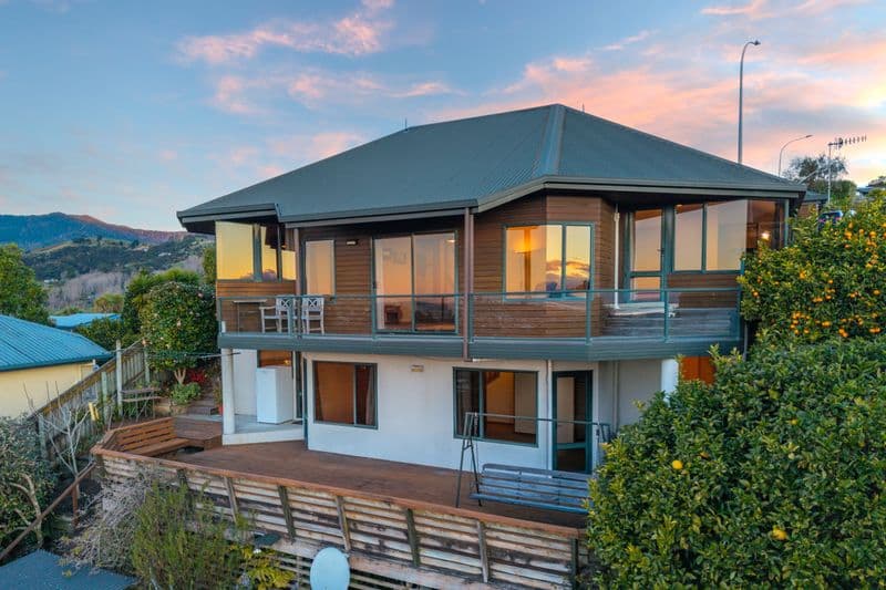 23 Coster Street, Enner Glynn, Nelson, Nelson | Tall Poppy 