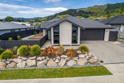 9 Sabine Drive, Richmond , Tasman, Nelson | Tall Poppy 
