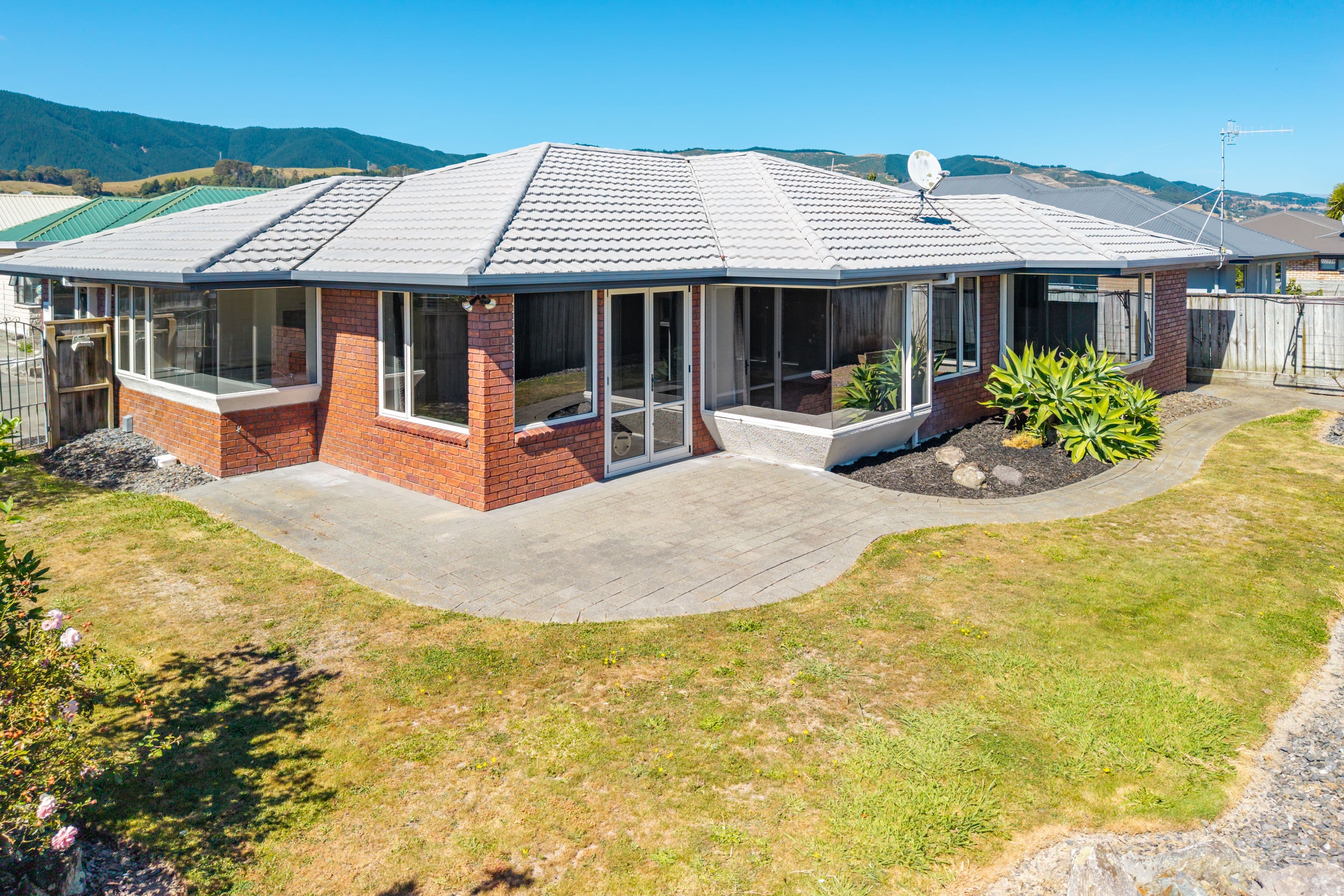 10 Masefield Street, Stoke, Nelson, Nelson | Tall Poppy 