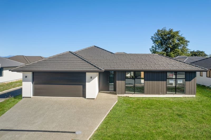 7 Carmine Crescent, Richmond , Tasman, Nelson | Tall Poppy 