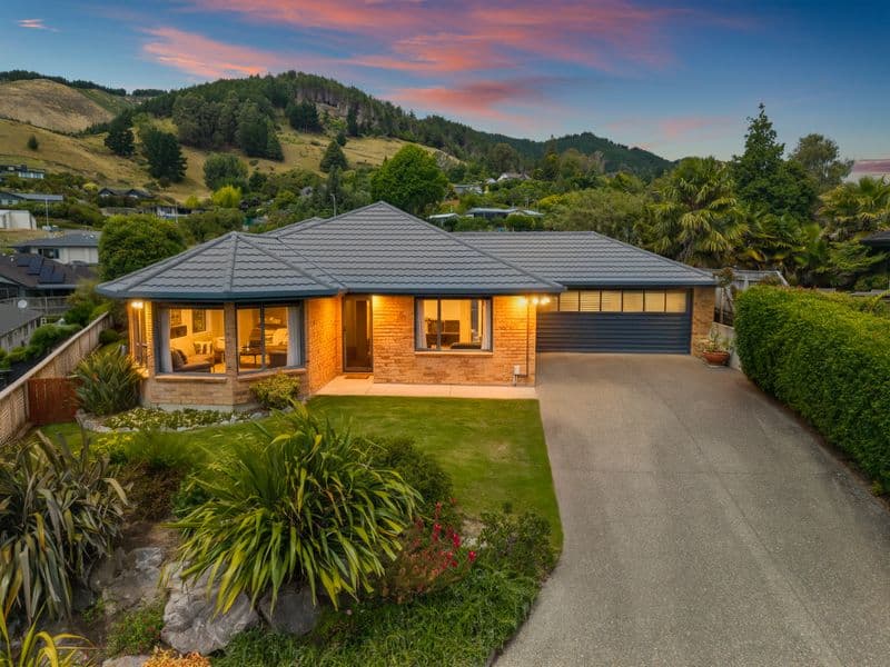 78 Chelsea Avenue, Richmond , Tasman, Nelson | Tall Poppy 
