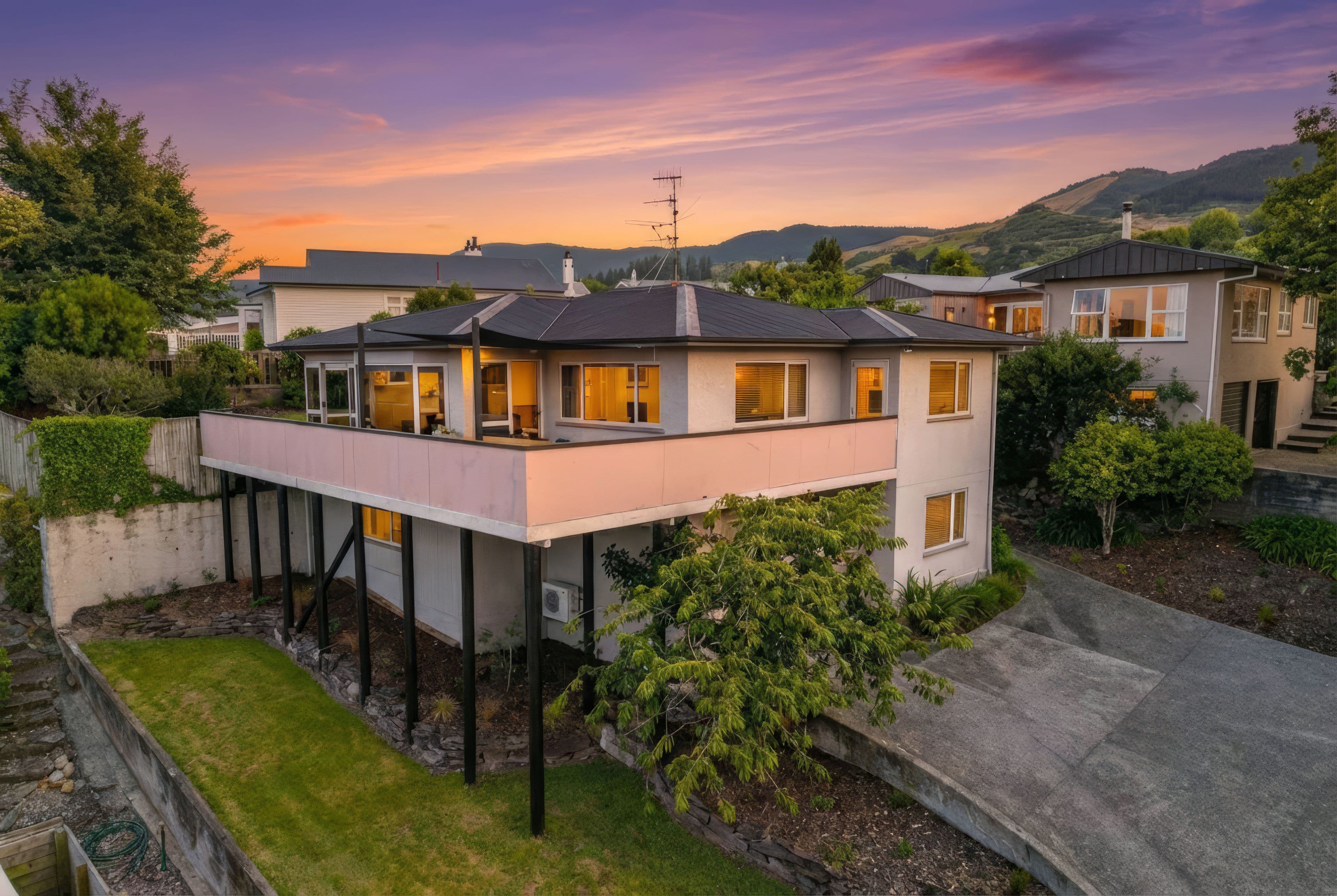 5 Kingsley Place, Richmond , Tasman, Nelson | Tall Poppy 