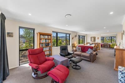 2 Ayrshire Street, Appleby, Tasman, Nelson | Tall Poppy 