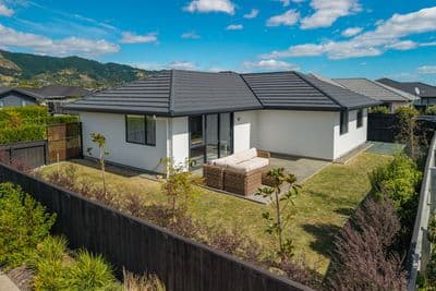 2 Bedfont Street, Richmond , Tasman, Nelson | Tall Poppy 
