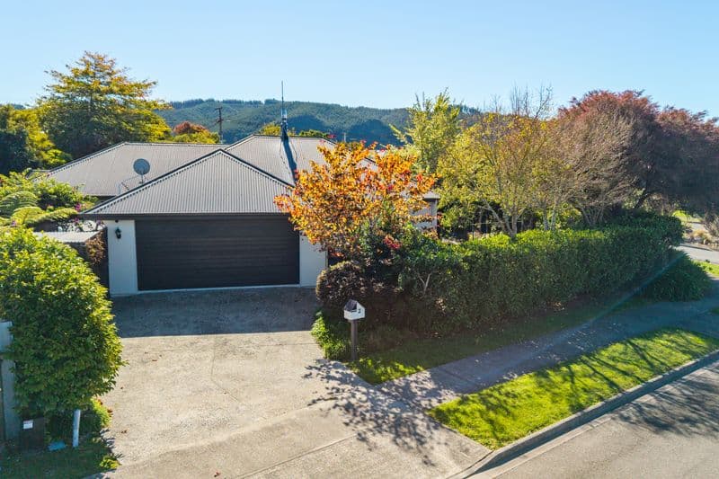 2 McCrae Street, Wakefield, Tasman