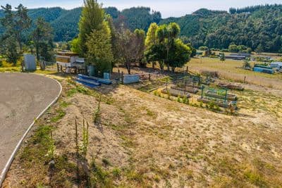 191 Pigeon Valley South, Pigeon Valley, Wakefield, Tasman, Nelson | Tall Poppy 