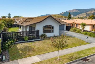 18 Best Place, Stoke, Nelson, Nelson | Tall Poppy 