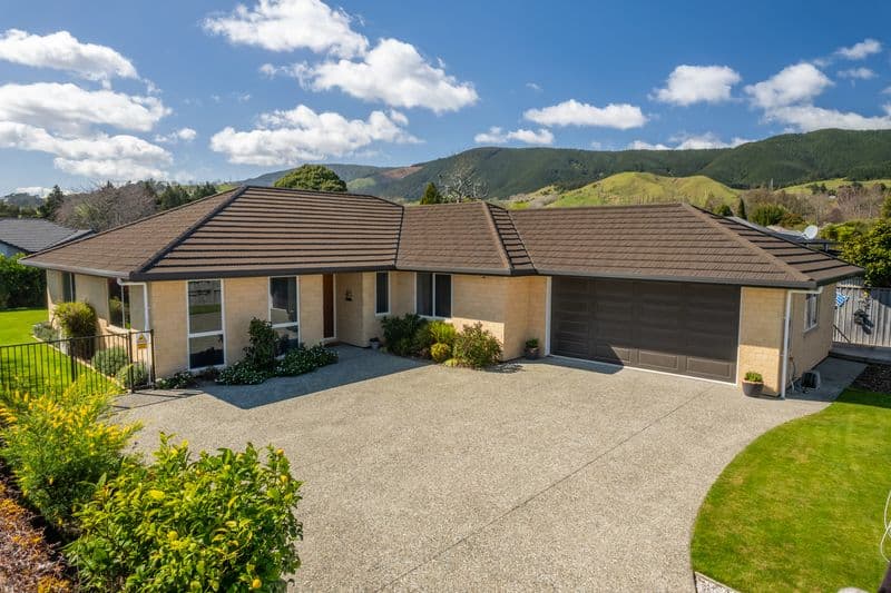 29 Taranaki Place, Richmond , Tasman, Nelson | Tall Poppy 