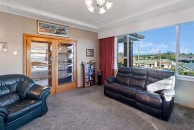13 Till Street, South Hill, Oamaru, Otago | Tall Poppy 