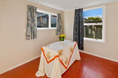 75A Tees Street, South Hill, Oamaru, Otago | Tall Poppy 