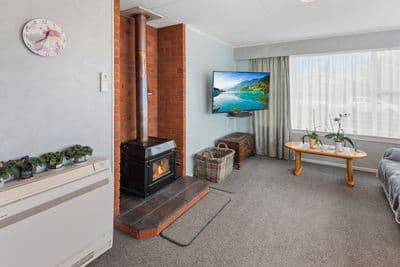 11 Glendale Crescent, Holmes Hill, Waitaki, Otago | Tall Poppy 