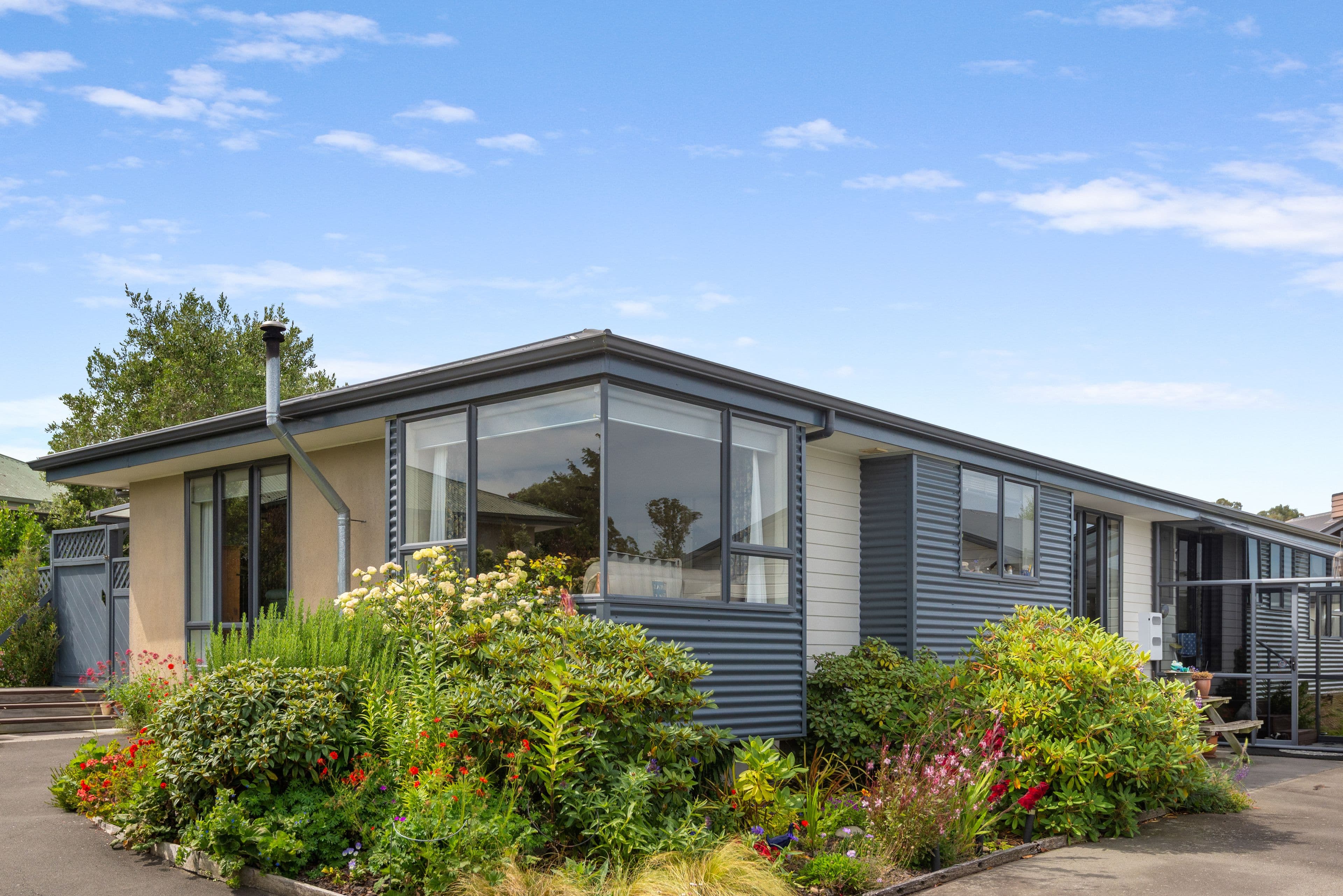 60 Essex Street, Weston, Waitaki, Otago | Tall Poppy 