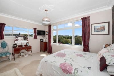 24 Itchen Street, Oamaru, Waitaki, Otago | Tall Poppy 