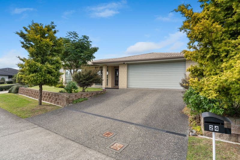 24 Sue Avenue, Otaki, Kapiti Coast, Wellington Tall Poppy property