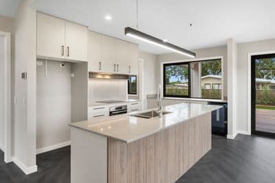 10 Te Puke Te Ao Way, Otaki, Kapiti Coast, Wellington | Tall Poppy 