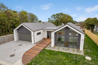 10 Te Puke Te Ao Way, Otaki, Kapiti Coast, Wellington | Tall Poppy 