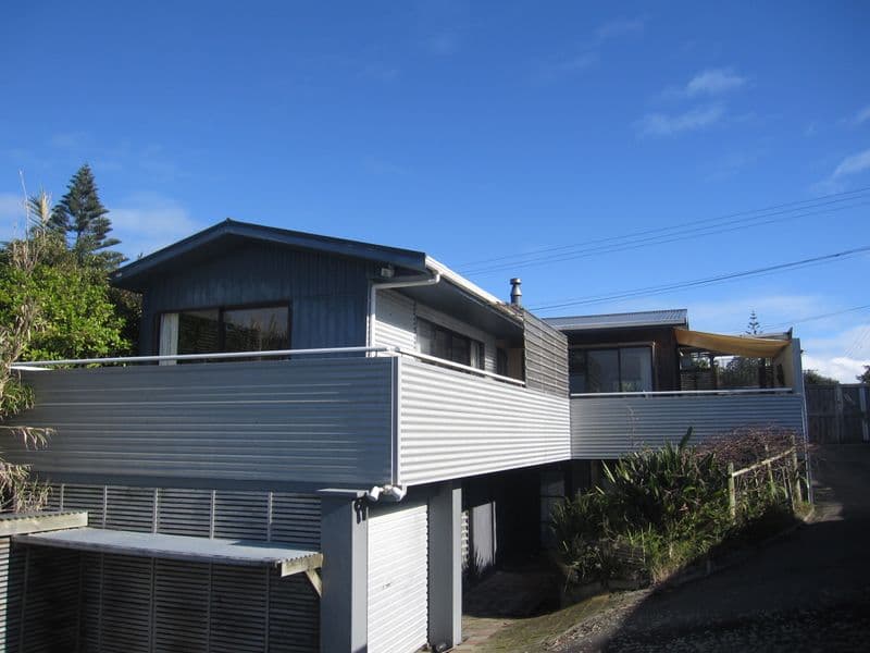 20 Moana Street, Otaki Beach, Kapiti Coast